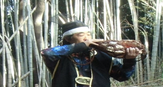 浜口様によるほら貝を合図に作業進行